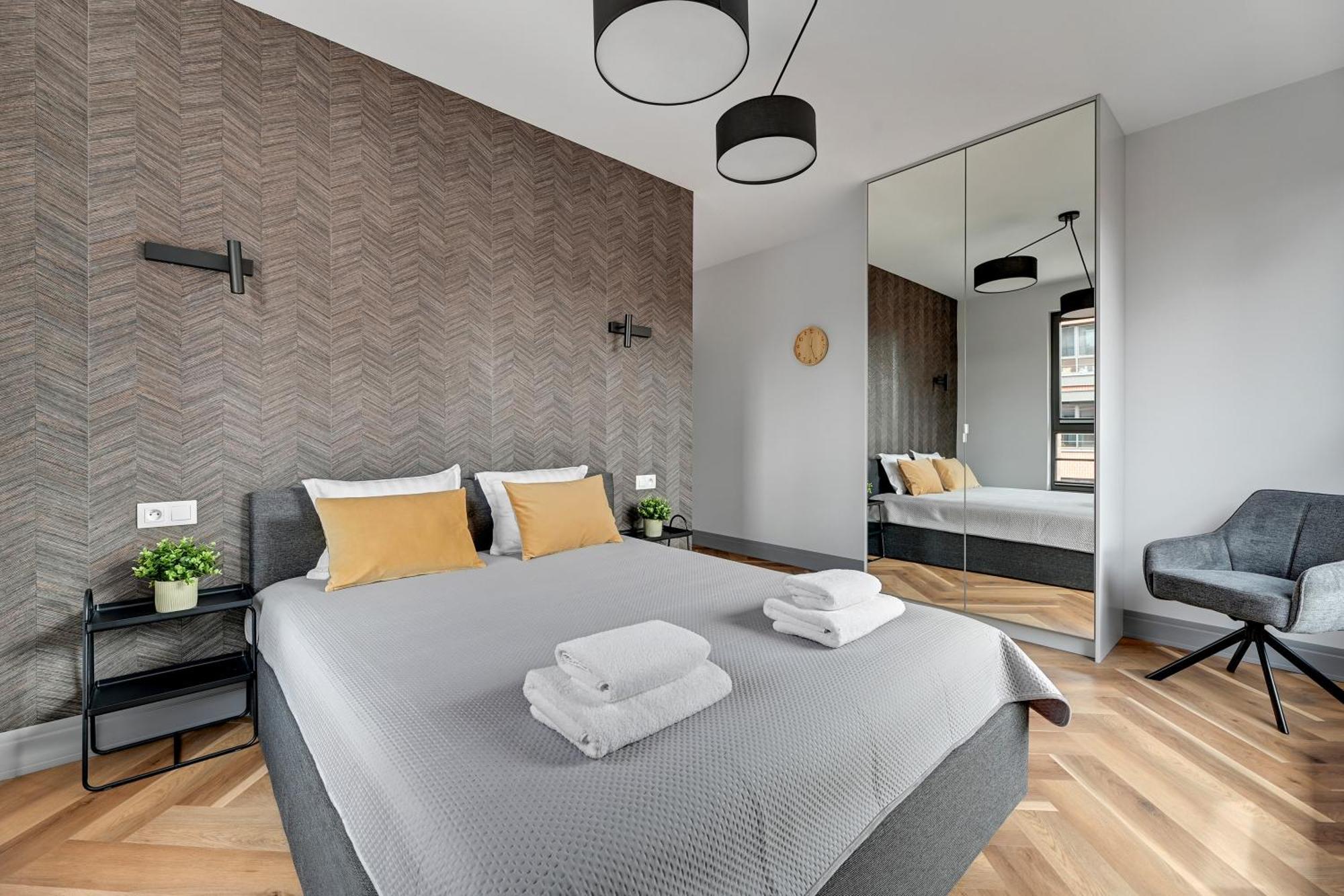 Doki Apartments By Staywin Gdansk Exterior photo